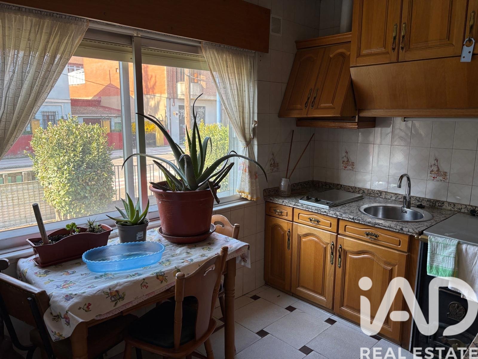 House in San Andres del Rabanedo, Leon, Spain 3 bedrooms, 144 sq.m. No. 172130