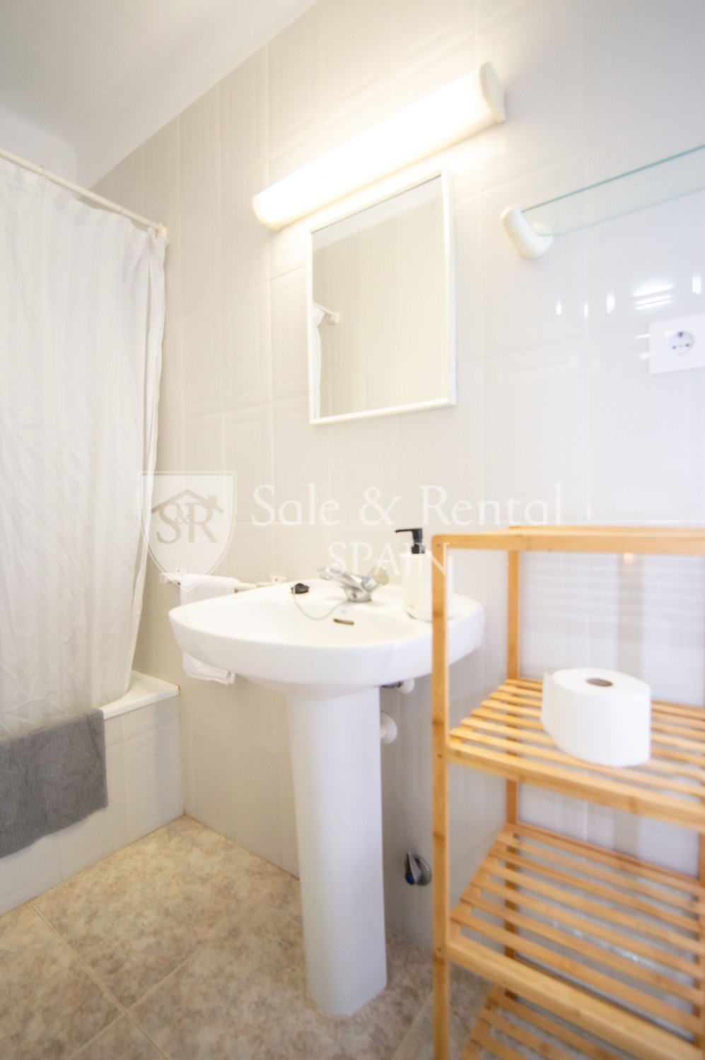 Apartment in Tossa de Mar, Girona, Spain 9 bedrooms, 150 sq.m. No. 166459