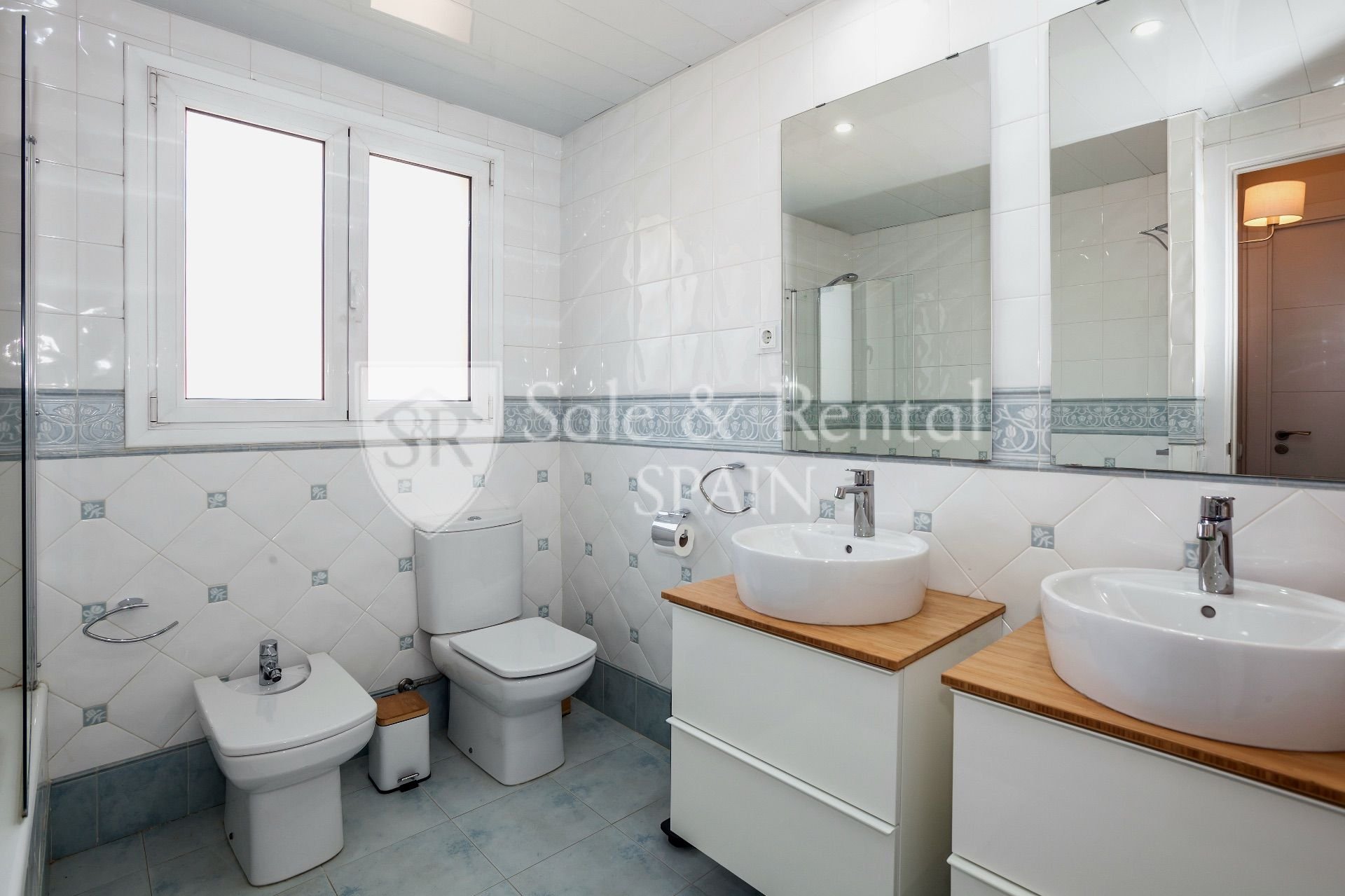 Talo Gava, Barcelona, Espanja 6 makuuhuonetta, 490 m2 No. 166458