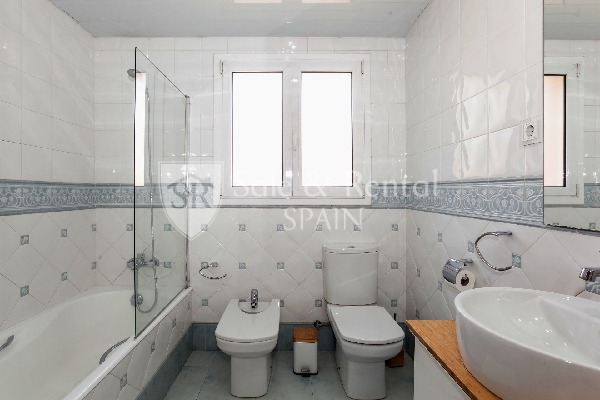 Talo Gava, Barcelona, Espanja 6 makuuhuonetta, 490 m2 No. 166458