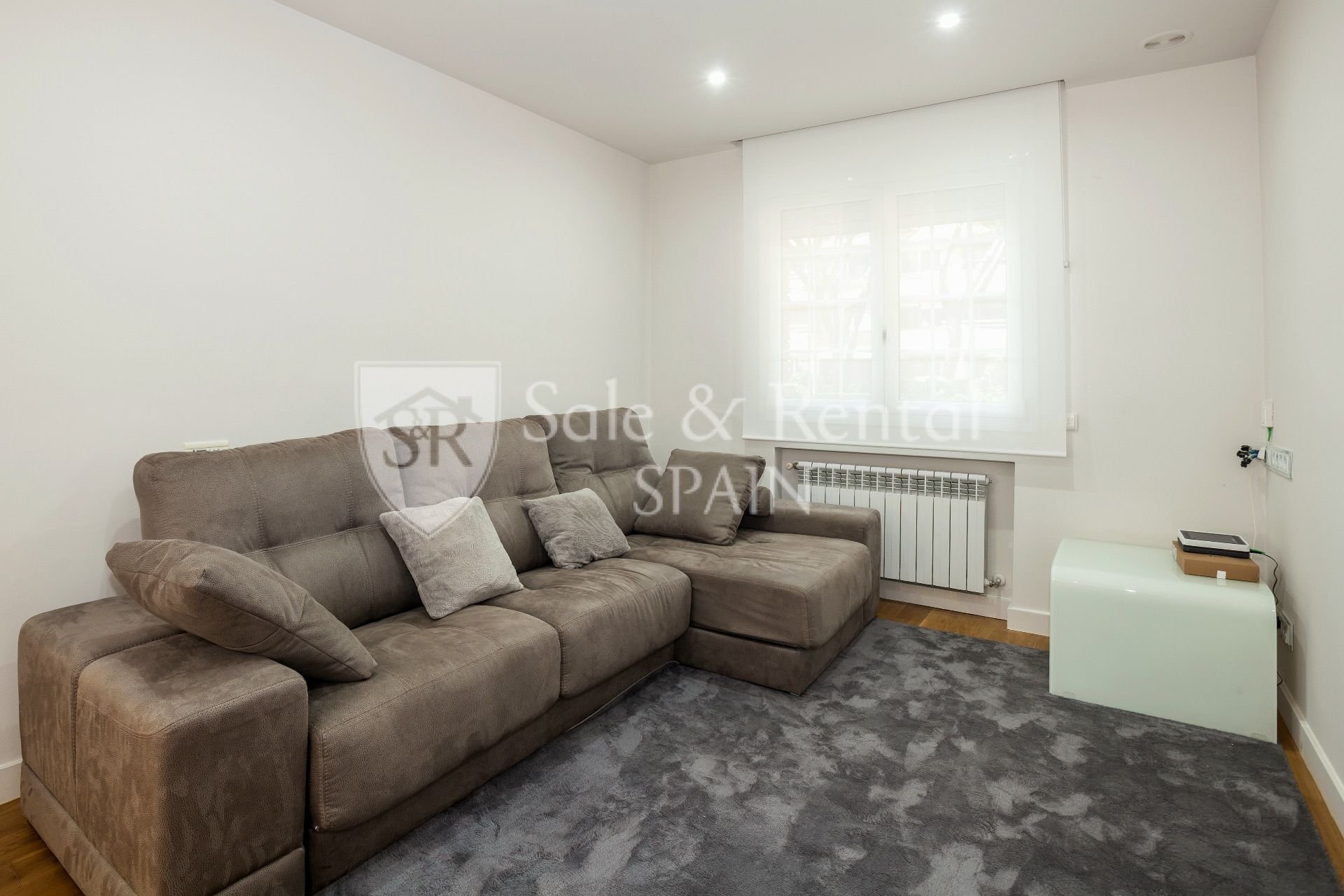 Talo Gava, Barcelona, Espanja 6 makuuhuonetta, 490 m2 No. 166458