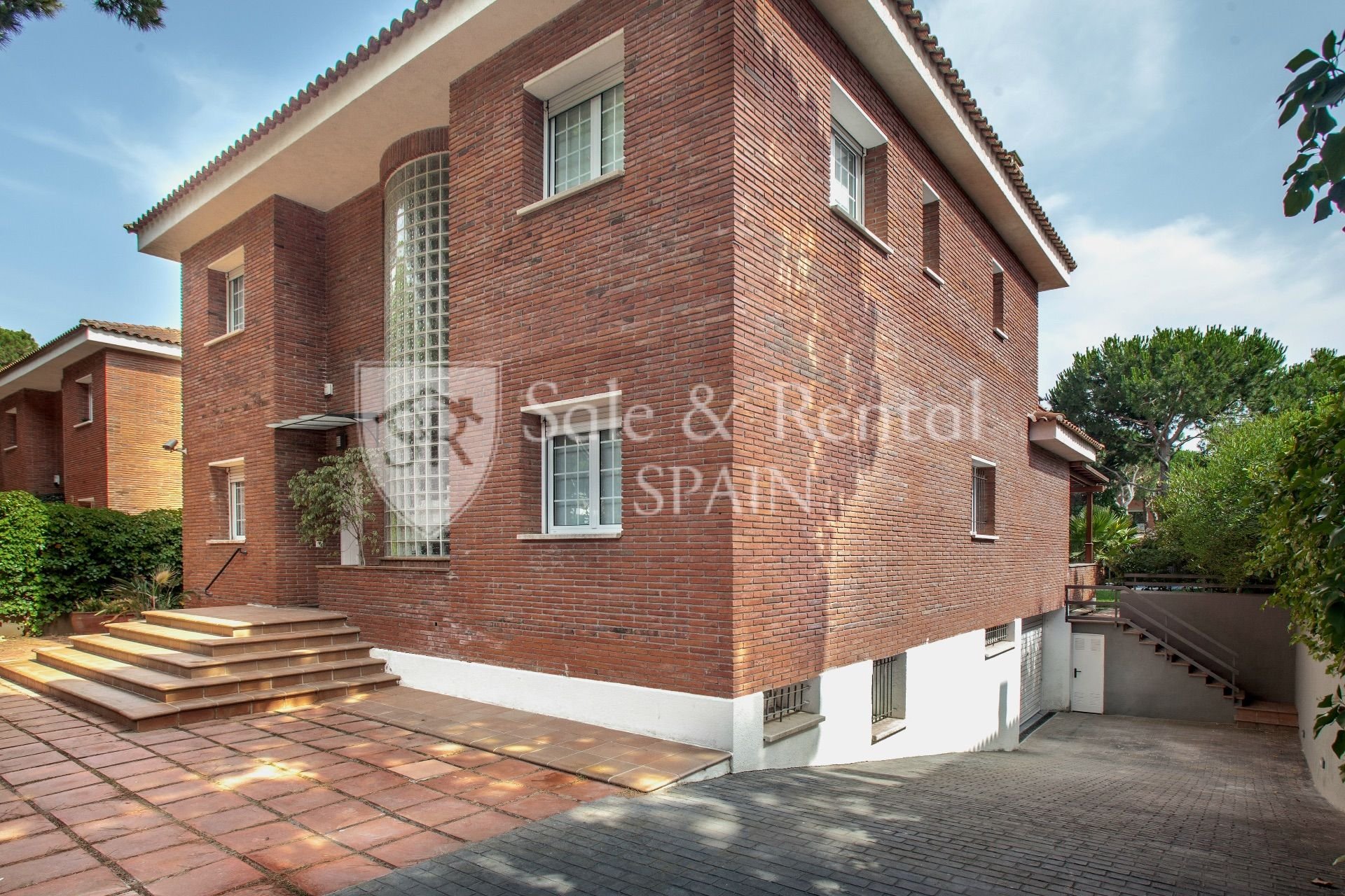Talo Gava, Barcelona, Espanja 6 makuuhuonetta, 490 m2 No. 166458