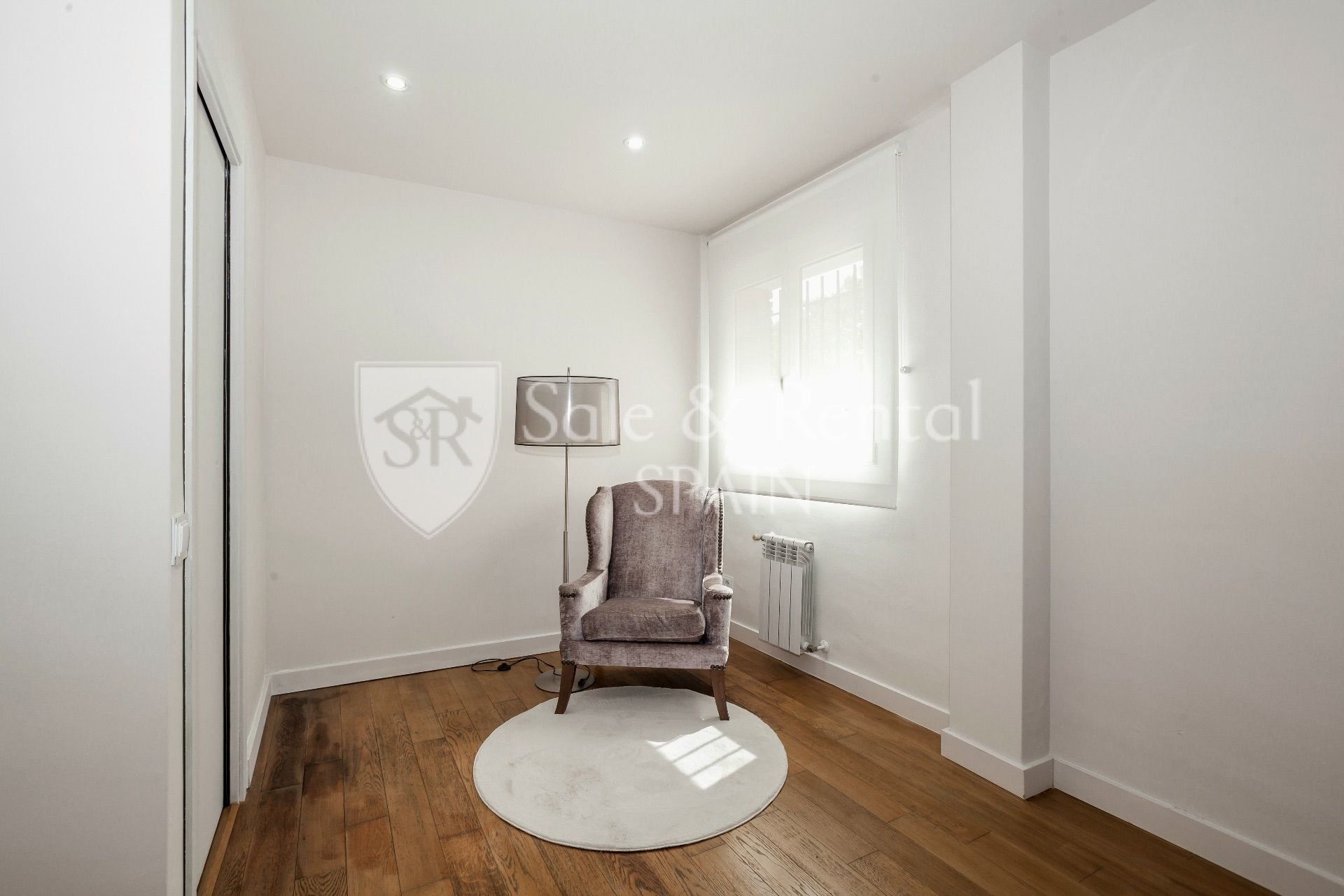 Talo Gava, Barcelona, Espanja 6 makuuhuonetta, 490 m2 No. 166458