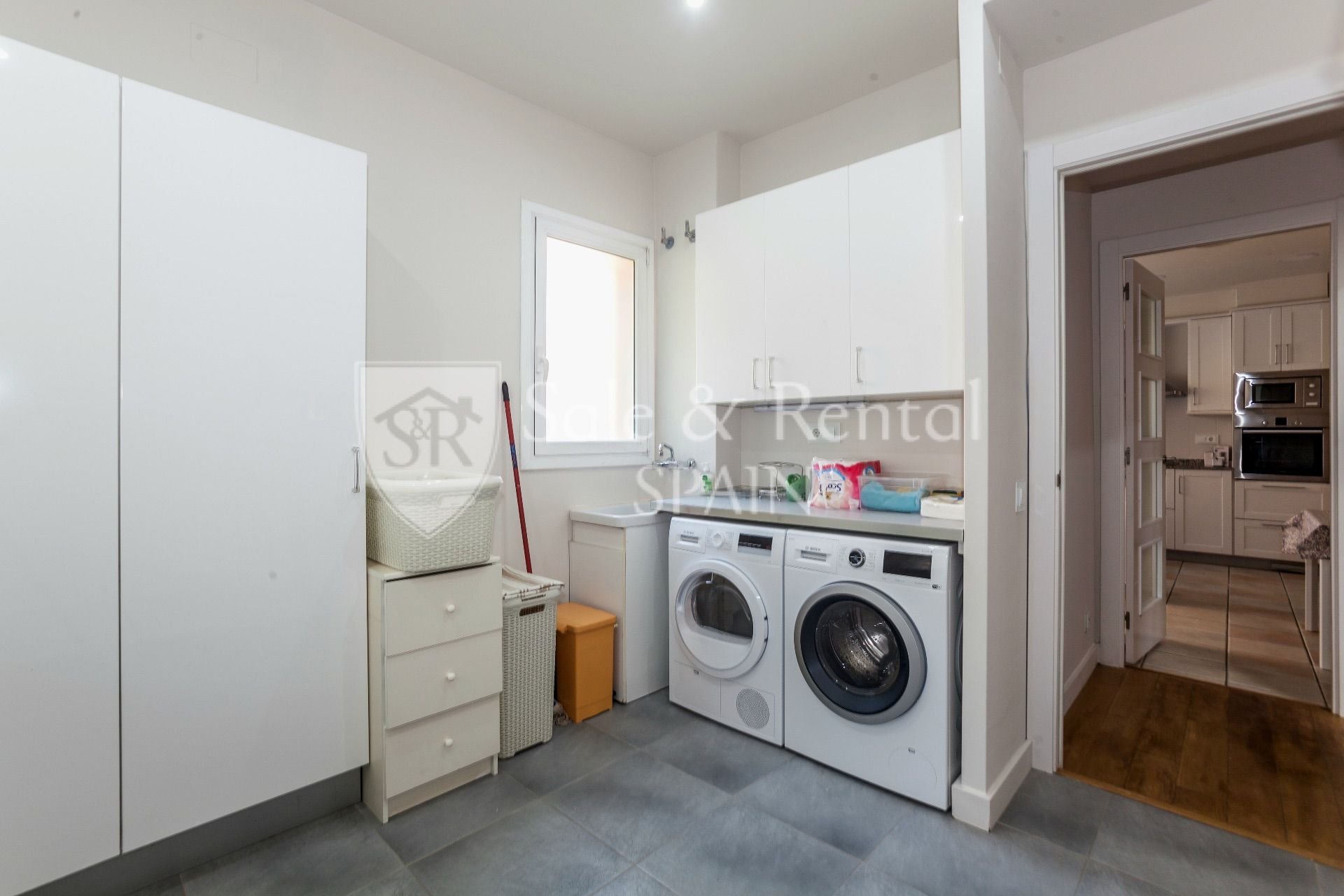 Talo Gava, Barcelona, Espanja 6 makuuhuonetta, 490 m2 No. 166458