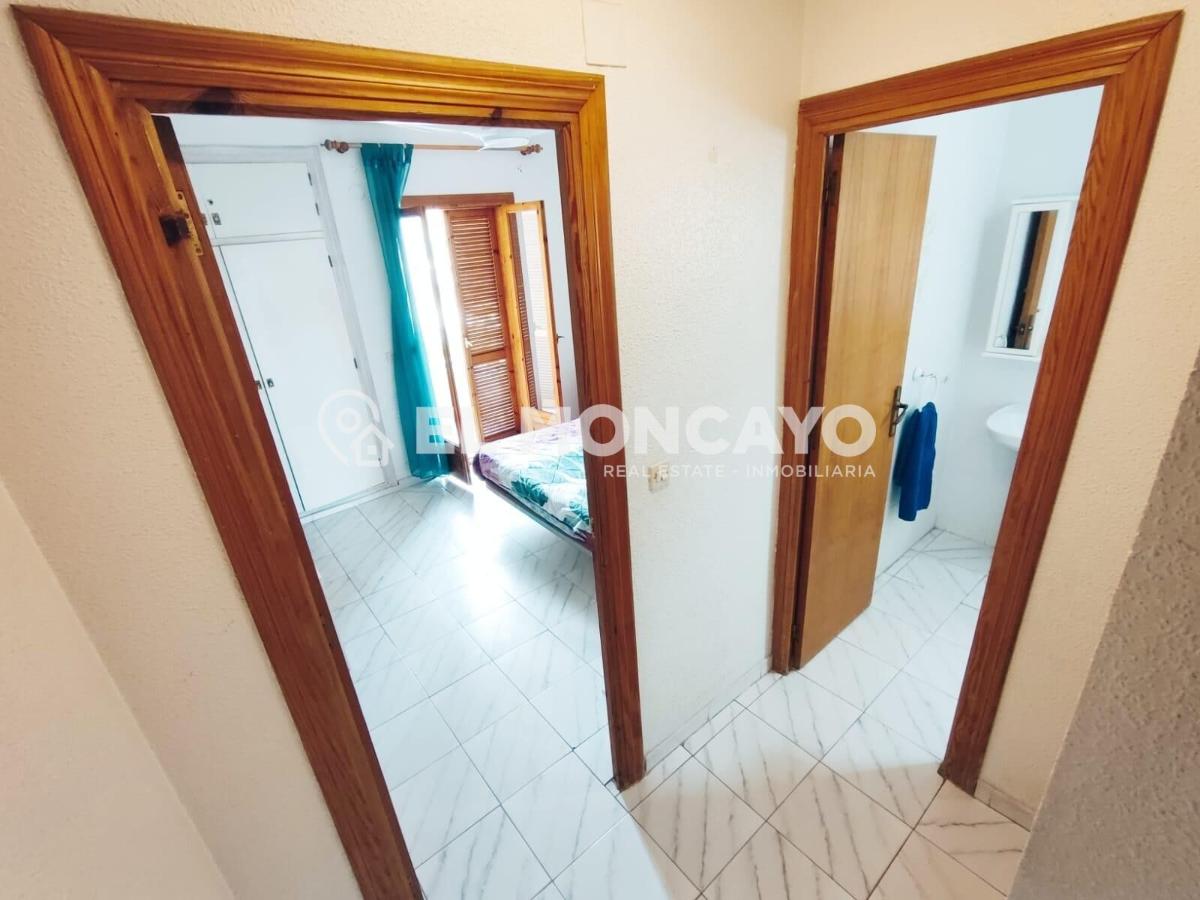 House in Santa Pola, Alicante, Spain 3 bedrooms, 78 sq.m. No. 149084