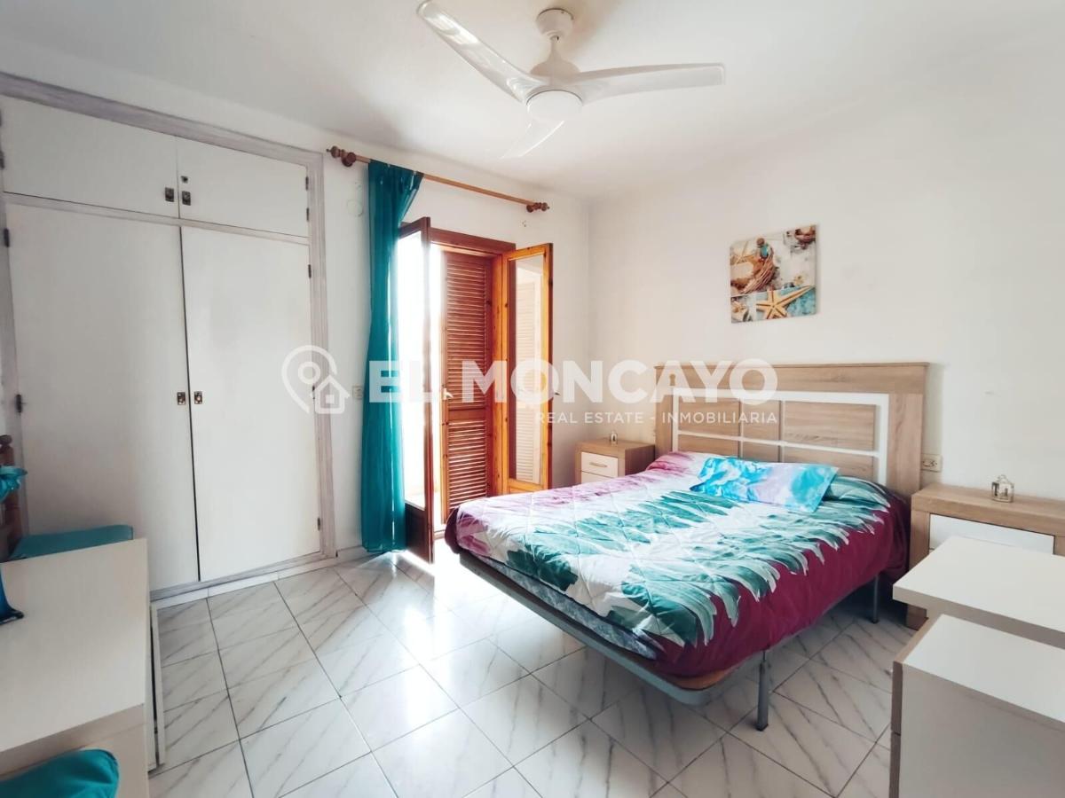 House in Santa Pola, Alicante, Spain 3 bedrooms, 78 sq.m. No. 149084