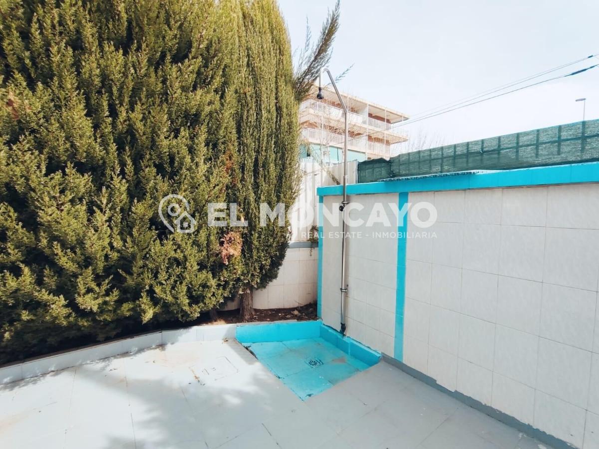 House in Santa Pola, Alicante, Spain 3 bedrooms, 78 sq.m. No. 149084