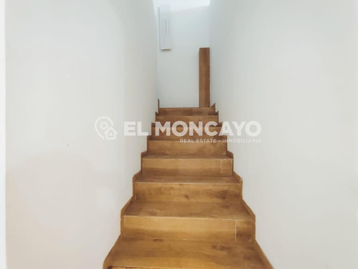 House à Daya Nueva, Alicante, Espagne 4 chambres, 431 m2 No. 149088