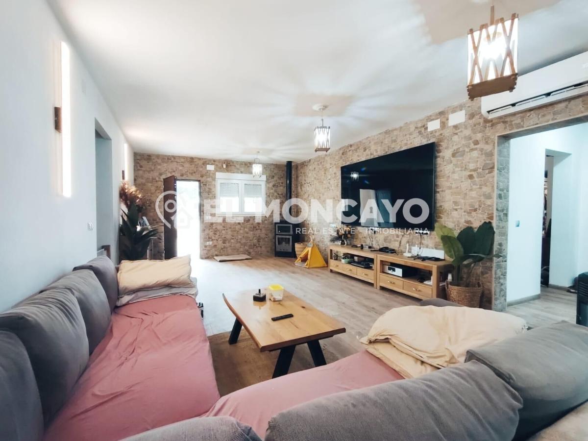 House à Daya Nueva, Alicante, Espagne 4 chambres, 431 m2 No. 149088