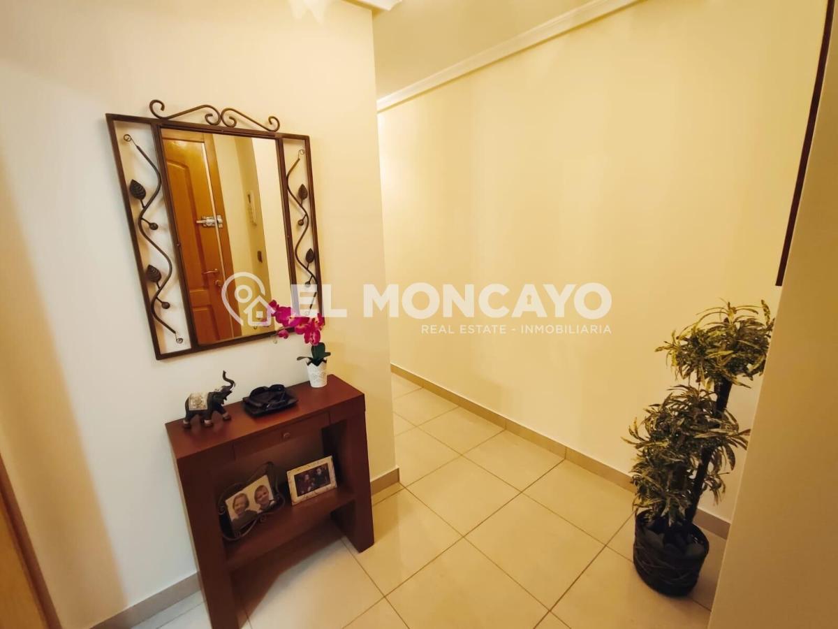 Apartment à Guardamar del Segura, Alicante, Espagne 4 chambres, 122 m2 No. 149085
