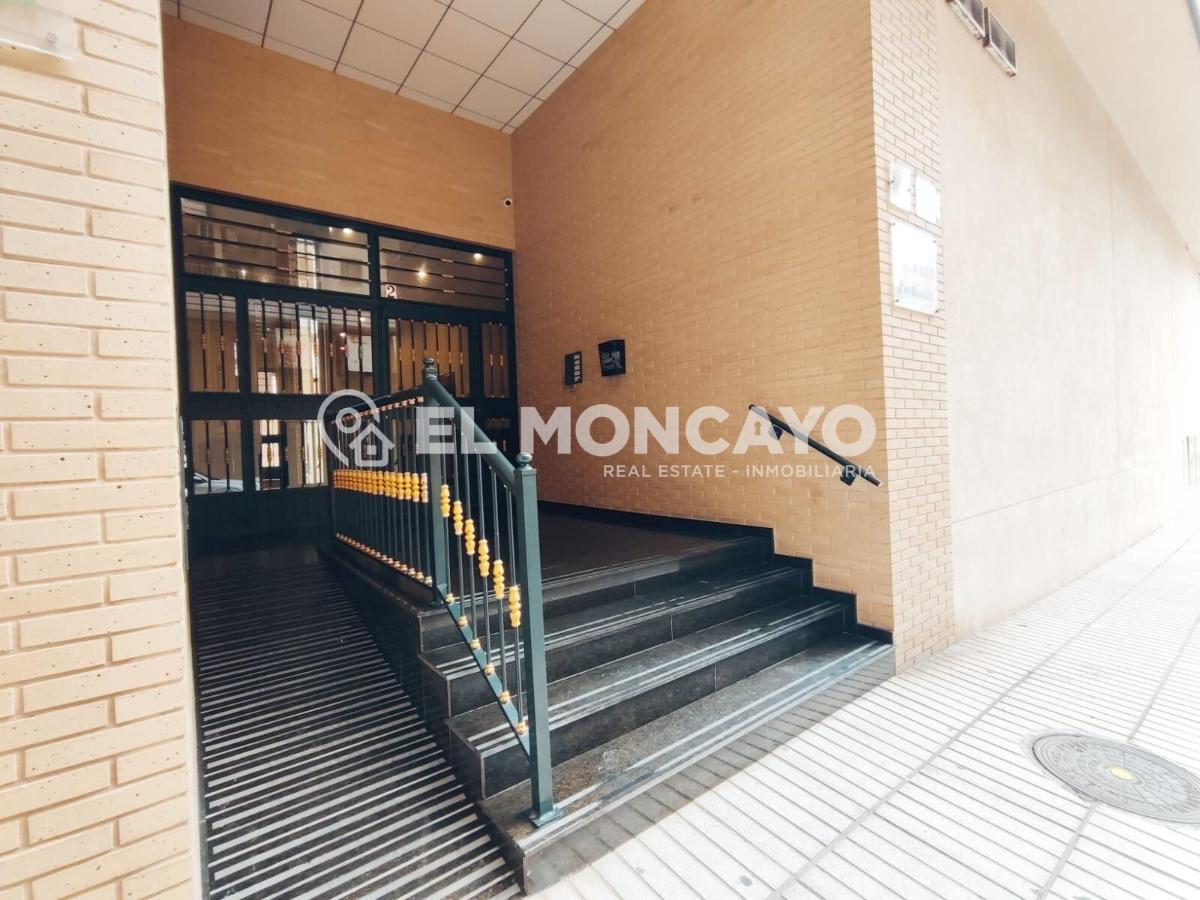 Apartment à Guardamar del Segura, Alicante, Espagne 4 chambres, 122 m2 No. 149085