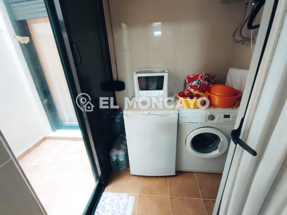 Apartment à Guardamar del Segura, Alicante, Espagne 4 chambres, 122 m2 No. 149085