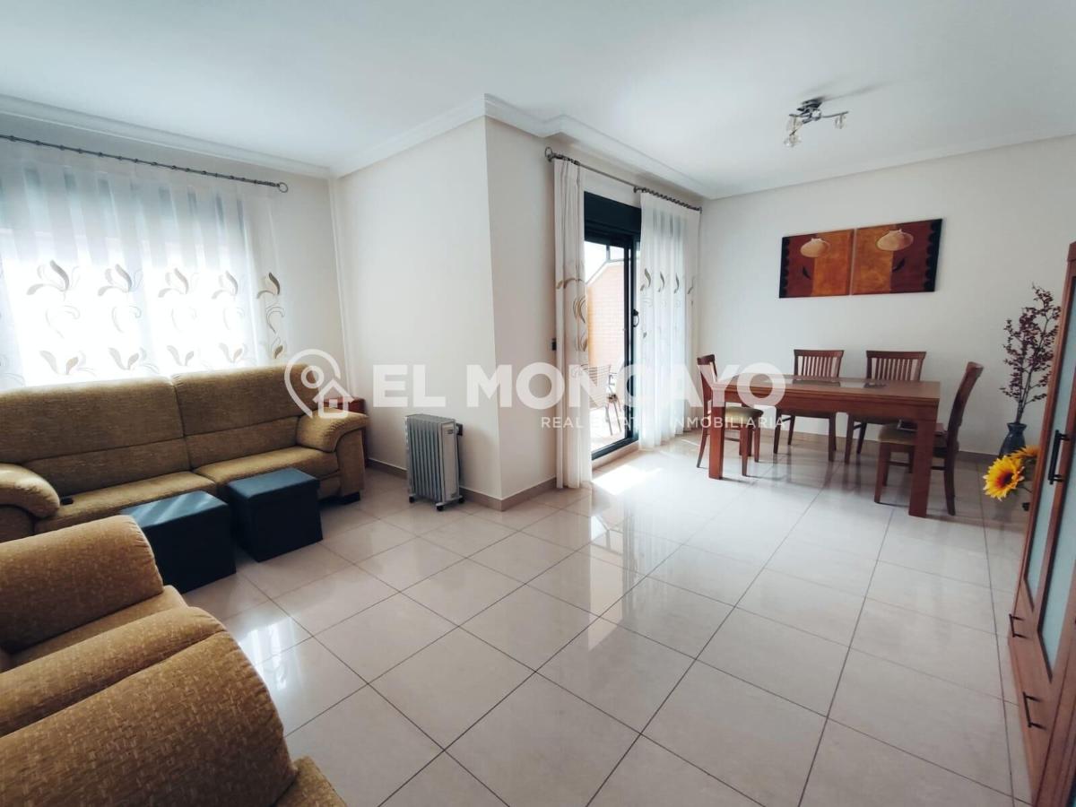 Apartment à Guardamar del Segura, Alicante, Espagne 4 chambres, 122 m2 No. 149085