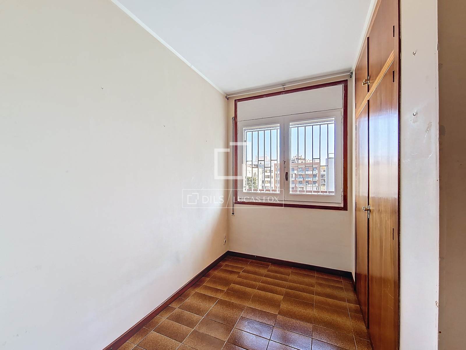 Квартира в Виланова-и-ла-Желтру, Барселона, Испания 6 спален, 185м2 №160833