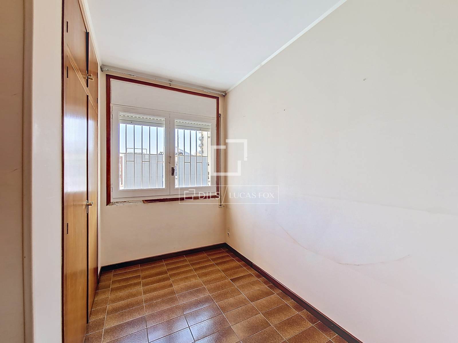 Квартира в Виланова-и-ла-Желтру, Барселона, Испания 6 спален, 185м2 №160833