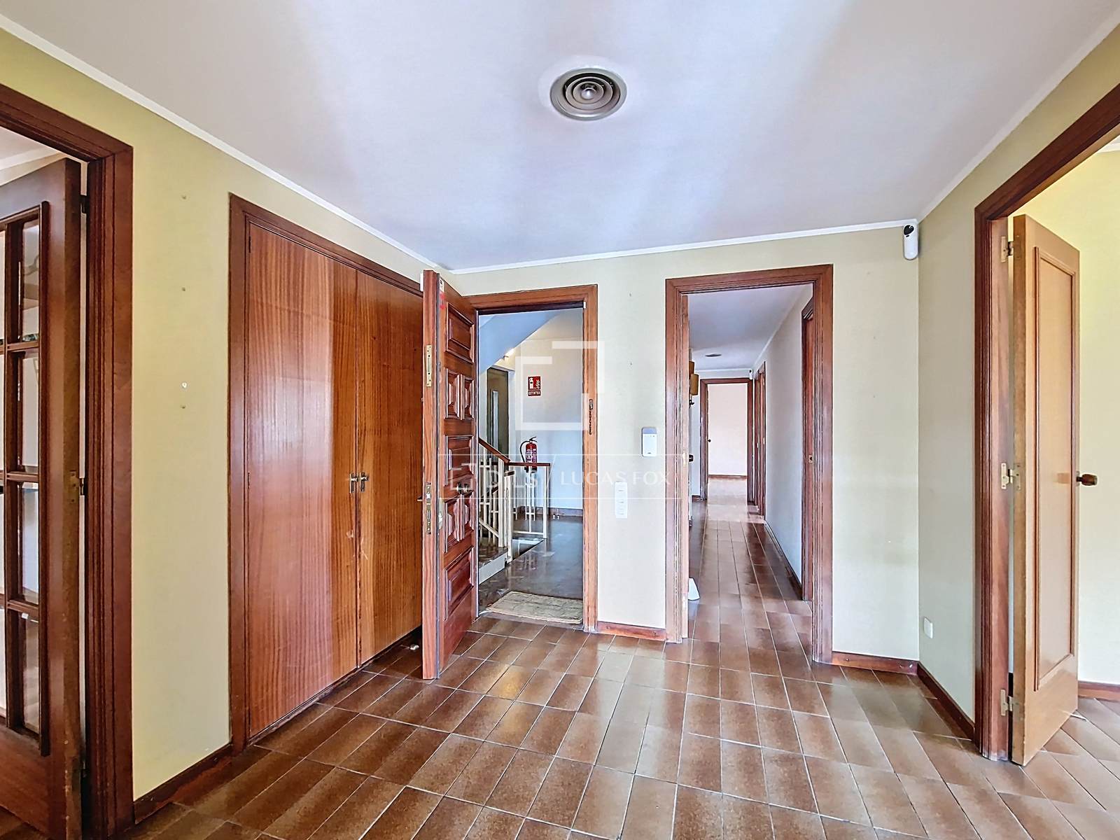 Квартира в Виланова-и-ла-Желтру, Барселона, Испания 6 спален, 185м2 №160833