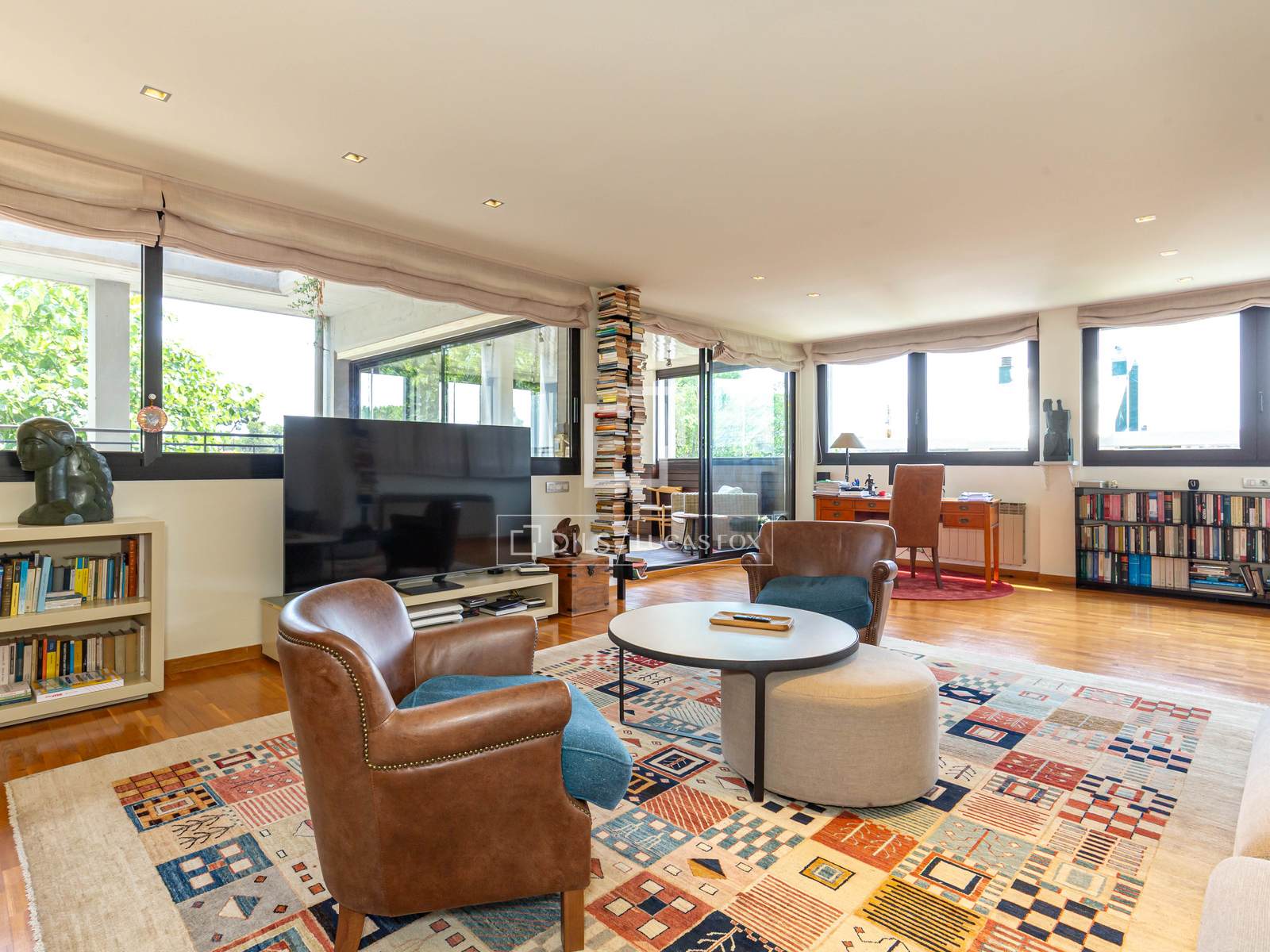 Apartamento en Esplugues de Llobregat, Barcelona, España 3 dormitorios, 192 m2 No. 160834