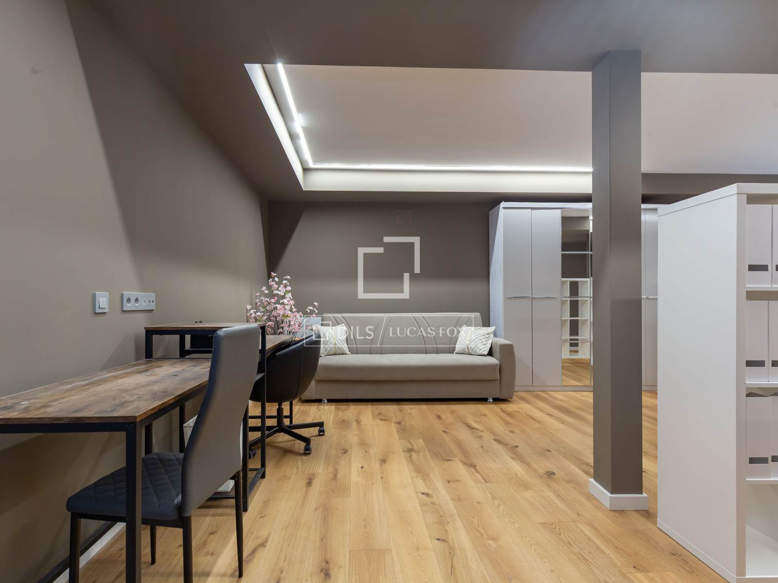 Huvila Esplugues de Llobregat, Barcelona, Espanja 3 makuuhuonetta, 240 m2 No. 160836