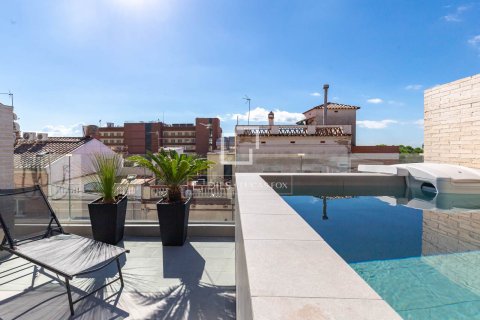 Huvila Esplugues de Llobregat, Barcelona, Espanja 3 makuuhuonetta, 240 m2 No. 160836