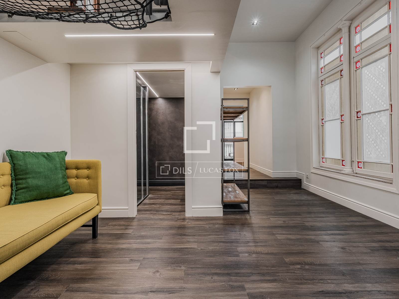 Huoneisto Barcelona, Espanja 3 makuuhuonetta, 212 m2 No. 160835