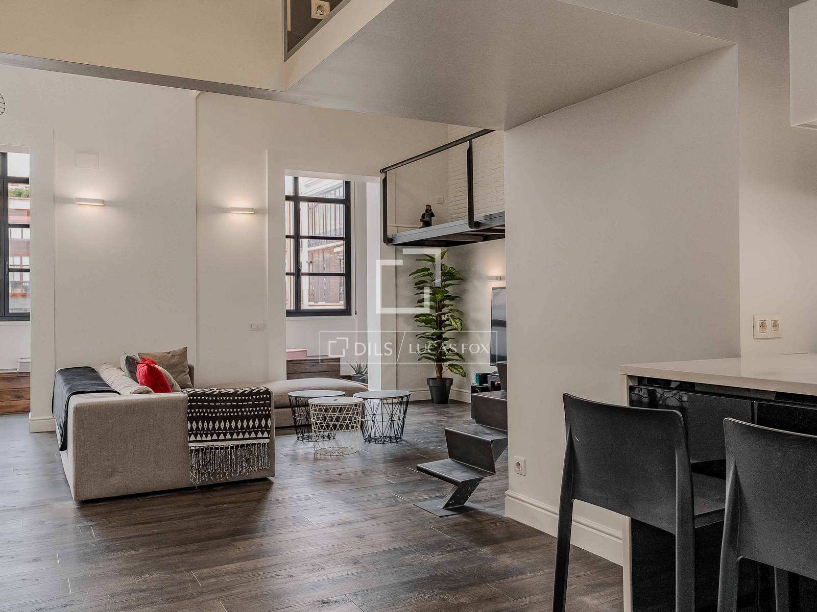 Huoneisto Barcelona, Espanja 3 makuuhuonetta, 212 m2 No. 160835