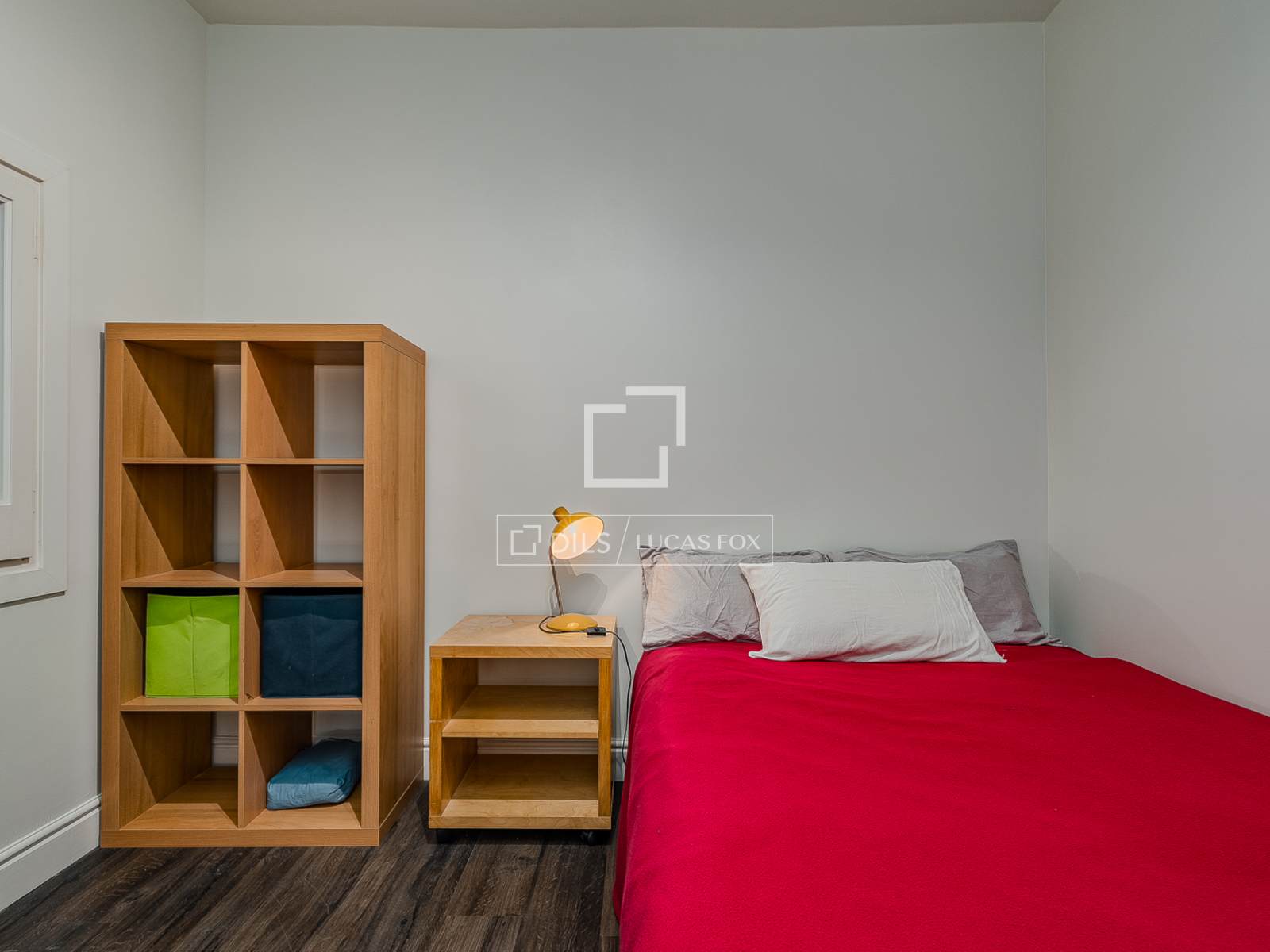Huoneisto Barcelona, Espanja 3 makuuhuonetta, 212 m2 No. 160835