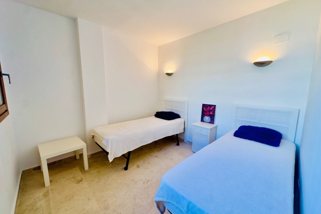 Apartment in Punta Prima, Alicante, Spain 2 bedrooms, 95 sq.m. No. 145430