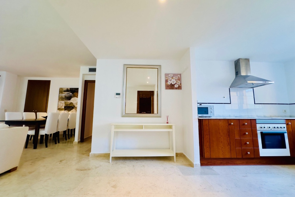 Apartment in Punta Prima, Alicante, Spain 2 bedrooms, 95 sq.m. No. 145430