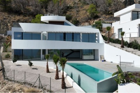 Villa en Altea, Alicante, España 4 dormitorios,  No. 145433