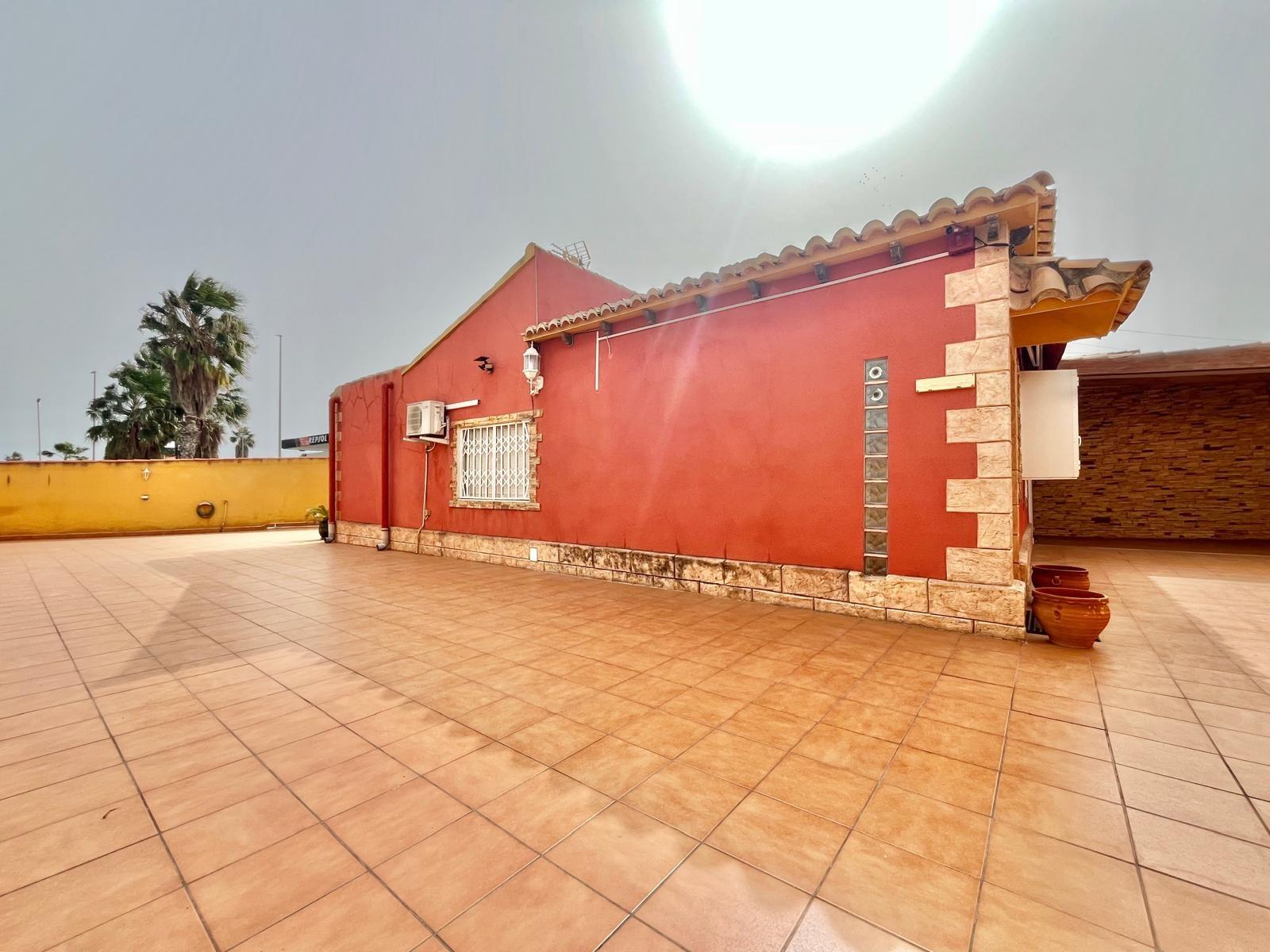 Villa en Los Balcones, Alicante, España 2 dormitorios, 120 m2 No. 155937