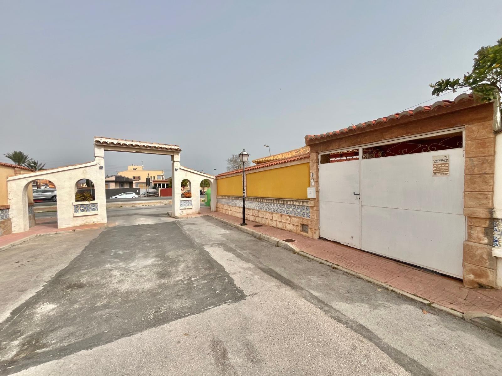 Villa en Los Balcones, Alicante, España 2 dormitorios, 120 m2 No. 155937