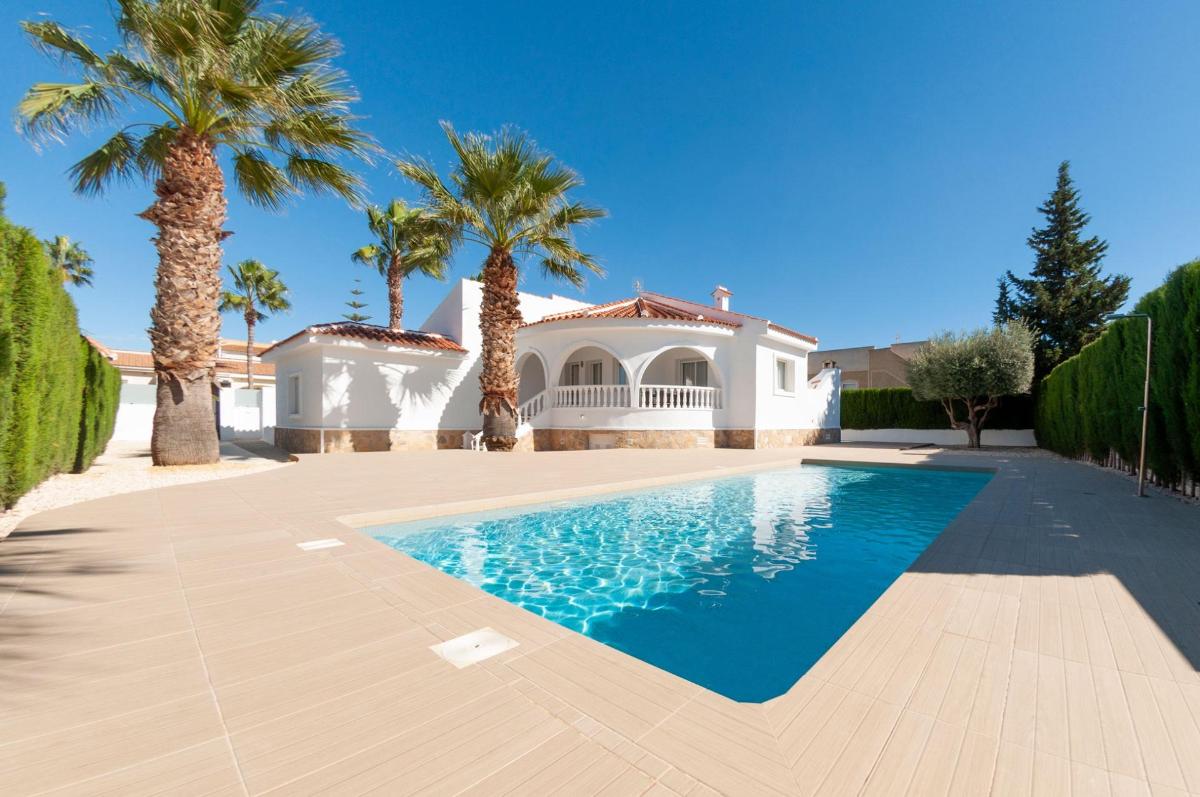 Villa in Ciudad Quesada, Alicante, Spain 3 bedrooms, 130 sq.m. No. 95925