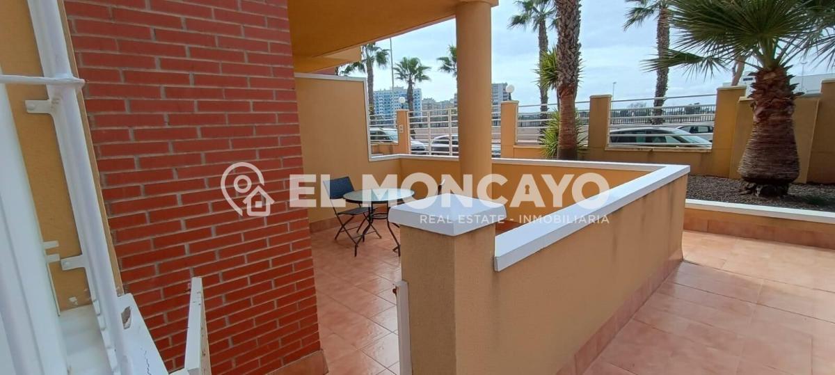 Apartment à Guardamar del Segura, Alicante, Espagne 2 chambres, 75 m2 No. 183813
