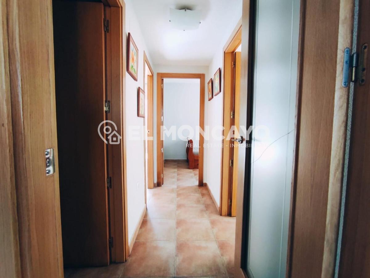 Apartment à Guardamar del Segura, Alicante, Espagne 2 chambres, 75 m2 No. 183813