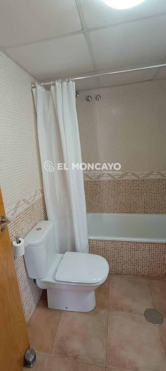 Apartment à Guardamar del Segura, Alicante, Espagne 2 chambres, 75 m2 No. 183813