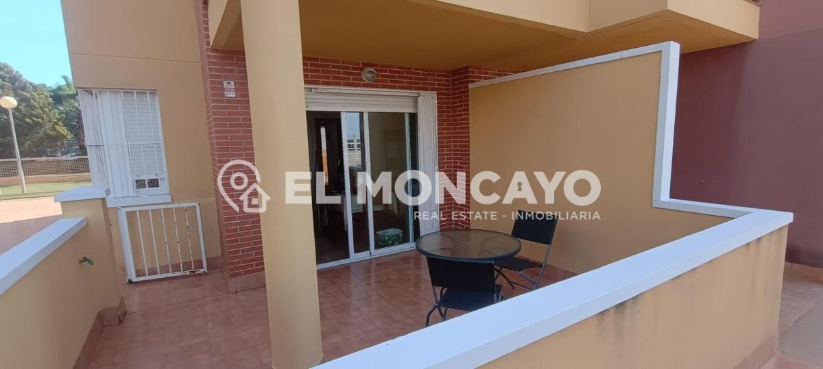 Apartment à Guardamar del Segura, Alicante, Espagne 2 chambres, 75 m2 No. 183813