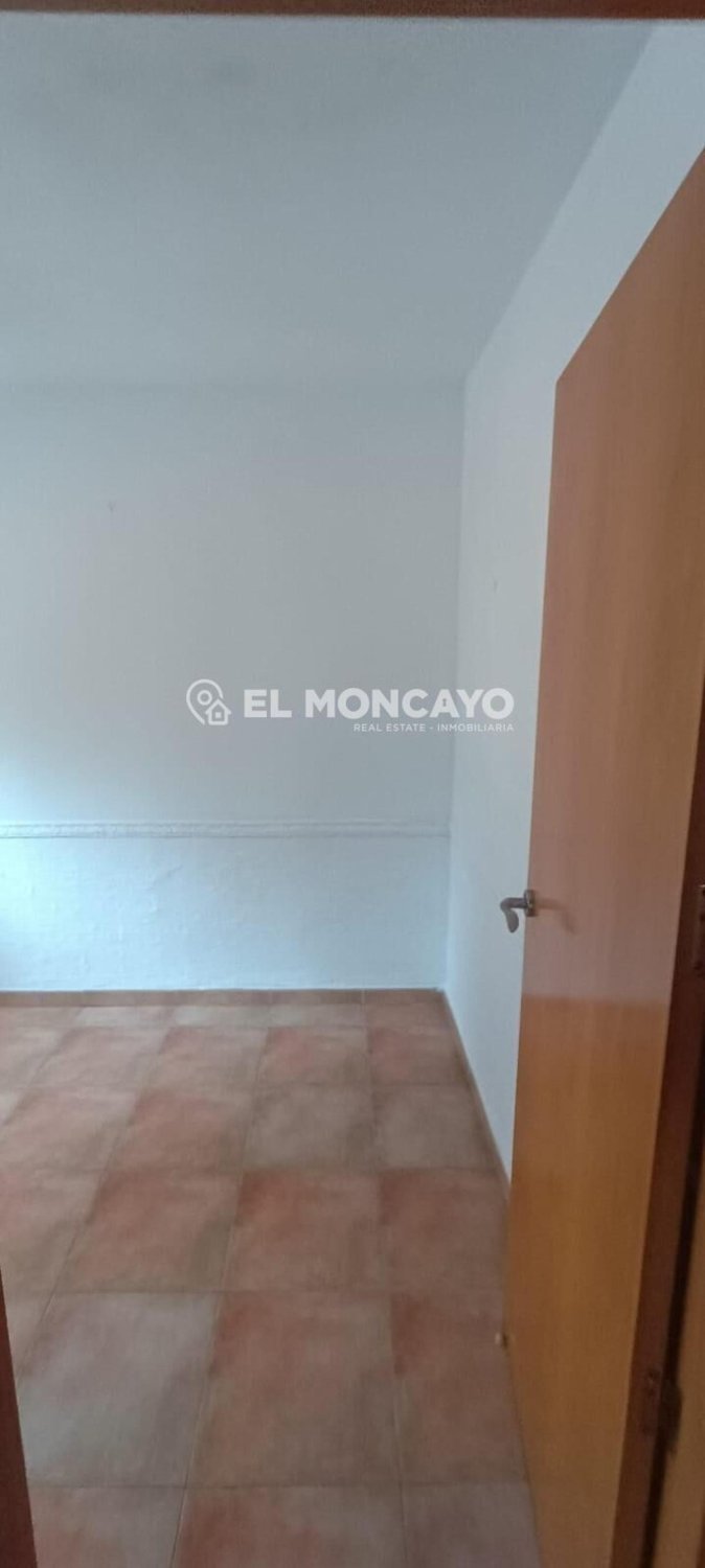 Apartment à Guardamar del Segura, Alicante, Espagne 2 chambres, 75 m2 No. 183813