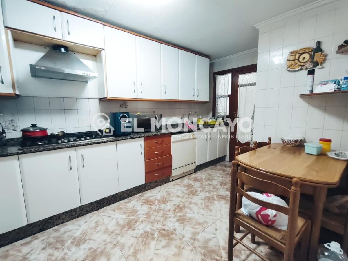 Apartment à Almoradi, Alicante, Espagne 4 chambres, 111 m2 No. 183815