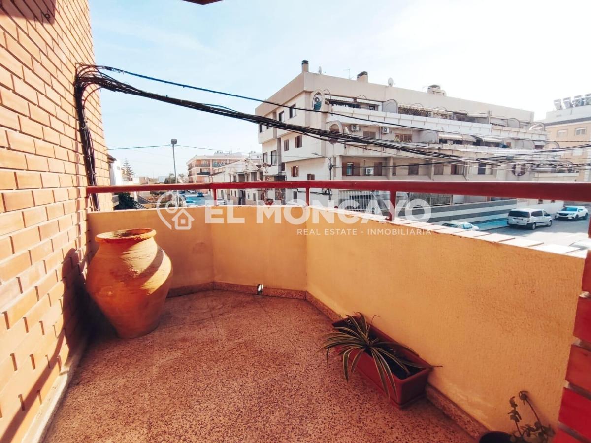 Apartment à Almoradi, Alicante, Espagne 4 chambres, 111 m2 No. 183815