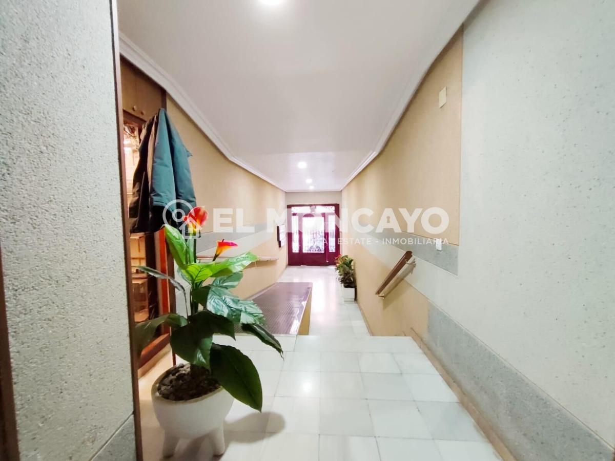 Apartment à Almoradi, Alicante, Espagne 4 chambres, 111 m2 No. 183815