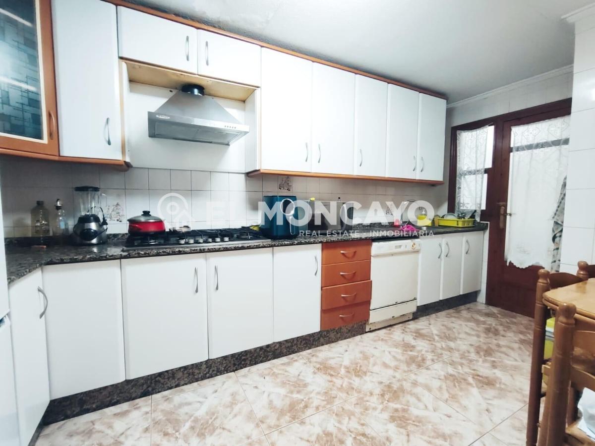 Apartment à Almoradi, Alicante, Espagne 4 chambres, 111 m2 No. 183815