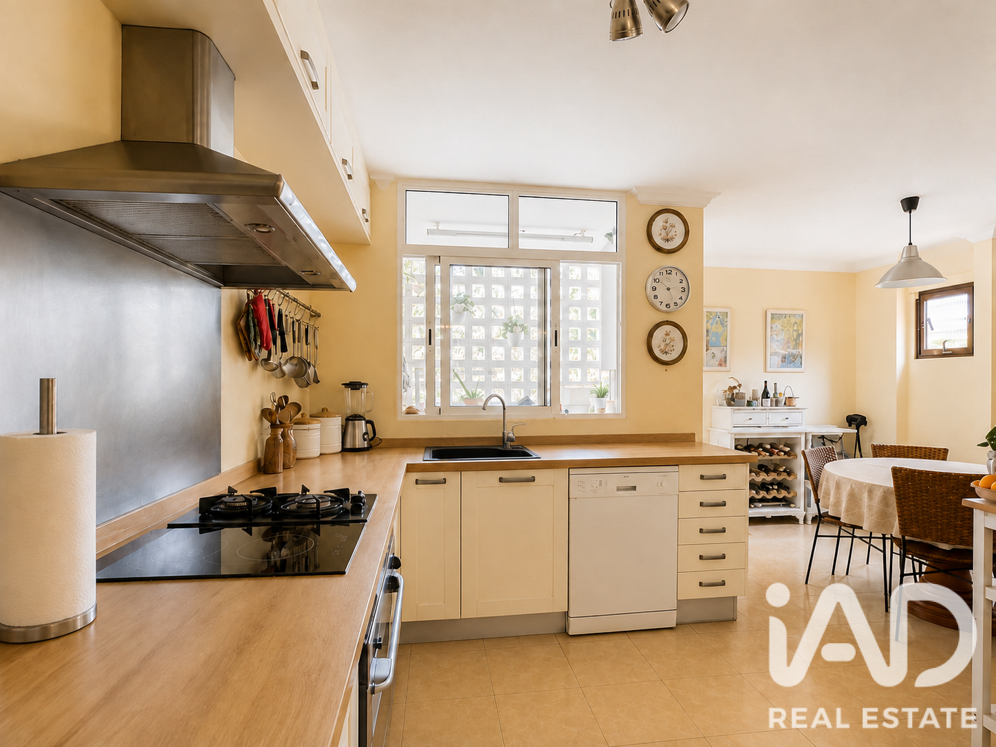 Appartamento a Malaga, Spagna 5 camere da letto, 200 mq. N° 192150