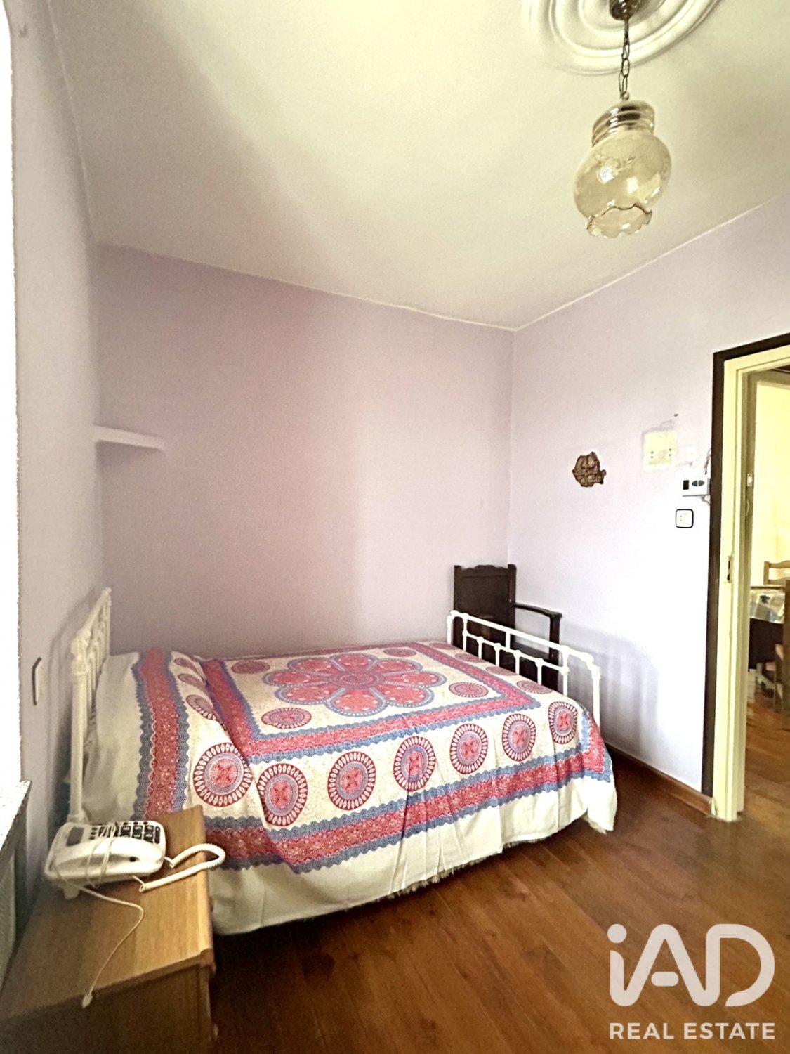 Huvila Riello, Leon, Espanja 4 makuuhuonetta, 384 m2 No. 192151