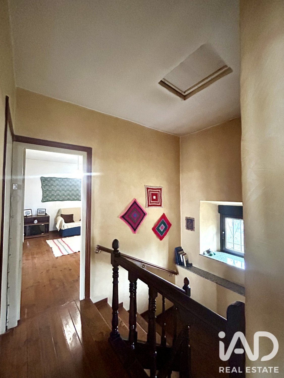 Huvila Riello, Leon, Espanja 4 makuuhuonetta, 384 m2 No. 192151