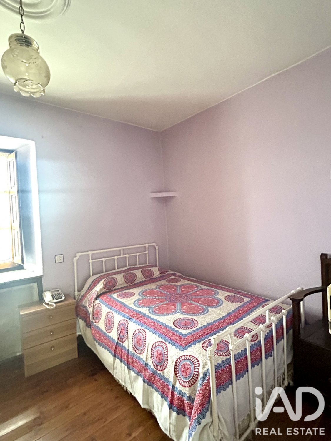 Huvila Riello, Leon, Espanja 4 makuuhuonetta, 384 m2 No. 192151