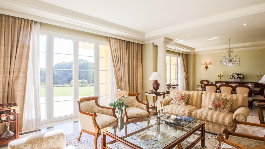 Villa à Pozuelo de Alarcon, Madrid, Espagne 6 chambres, 1233 m2 No. 102524