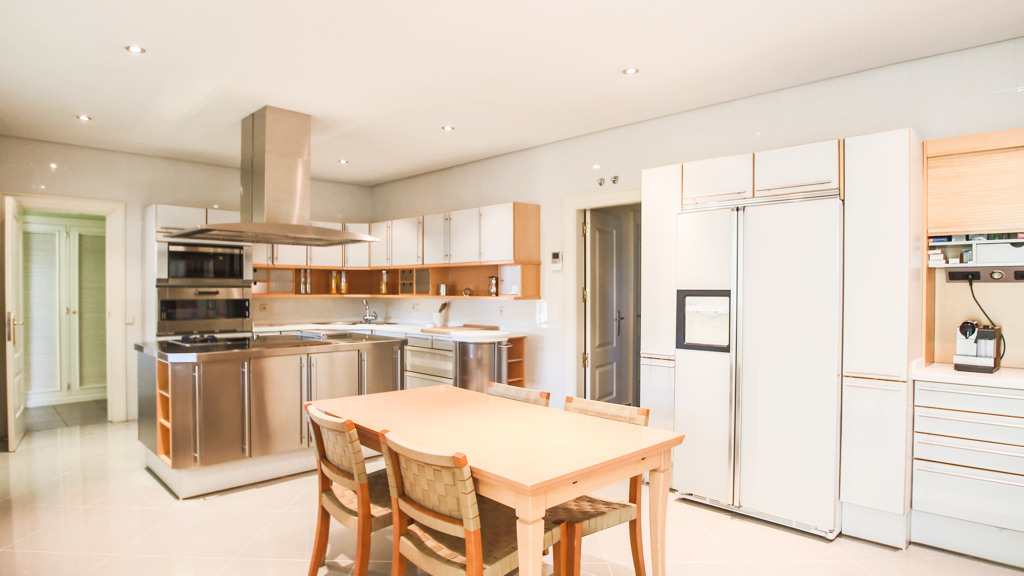 Villa à Pozuelo de Alarcon, Madrid, Espagne 6 chambres, 1233 m2 No. 102524