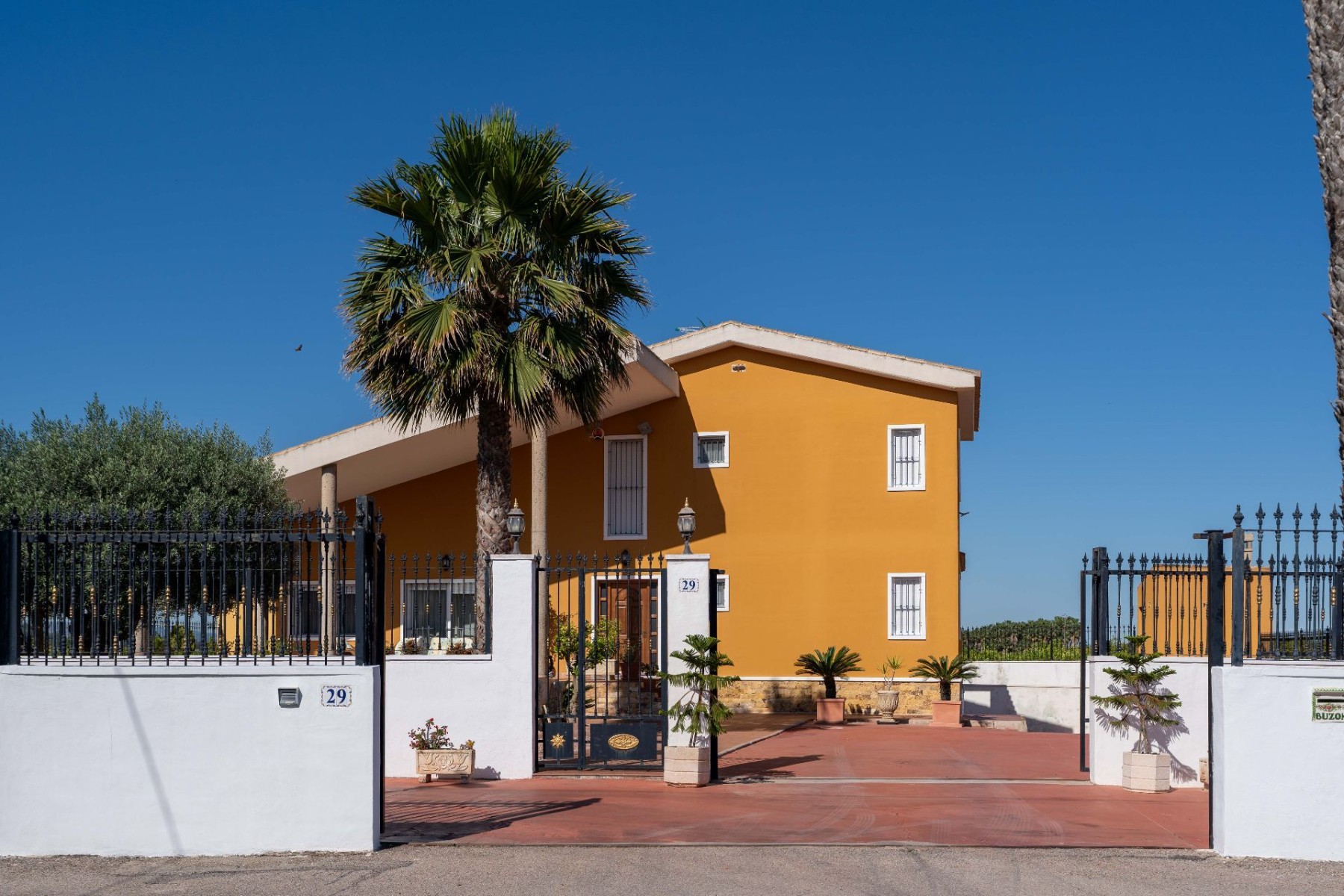 Villa a Orihuela, Alicante, Spagna 5 camere da letto, 495 mq. N° 140320