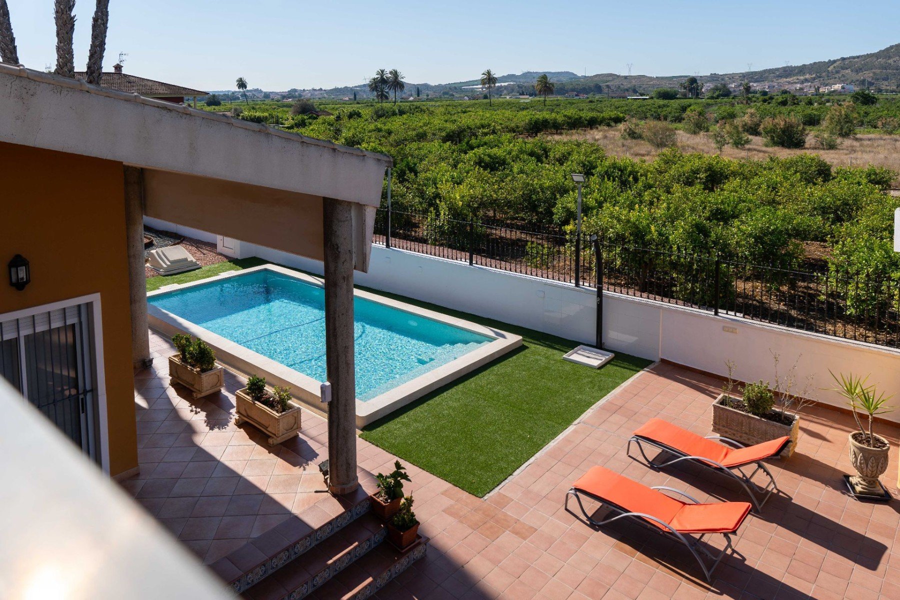 Villa a Orihuela, Alicante, Spagna 5 camere da letto, 495 mq. N° 140320