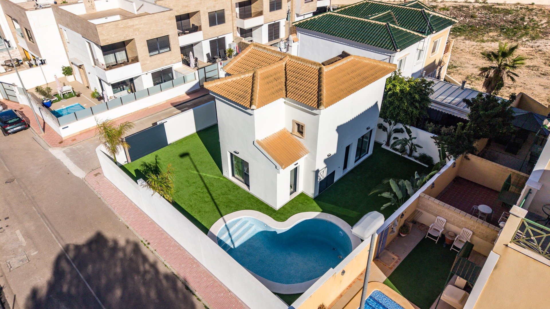 Villa à Alicante, Espagne 3 chambres, 109 m2 No. 146758